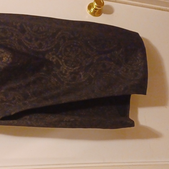 Janette Plus Black And Lt Gold Plus Mini Dress - Size 3X - Picture 5 of 11